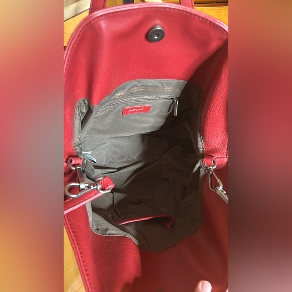 MATT & NAT BAXTER VEGAN TOTE BAG - DWELL BRICK RED VEGAN CRUELTY FREE RECYCLED - Picture 12 of 16